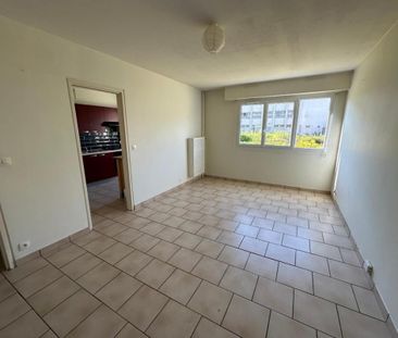 Location Appartement 1 pièce 33m² TOURS 37200 - Photo 2