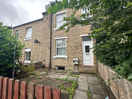 2 bedroom terraced house to rent - Photo 4