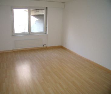 "2-Zimmer-Wohnung mit Balkon in Basel" - Foto 3