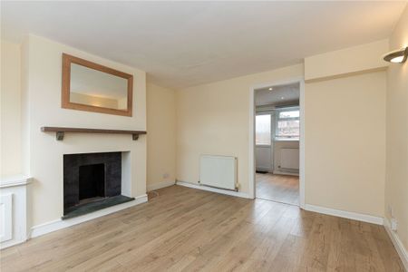 Coronation Street, Macclesfield, Cheshire, SK11 - Photo 3