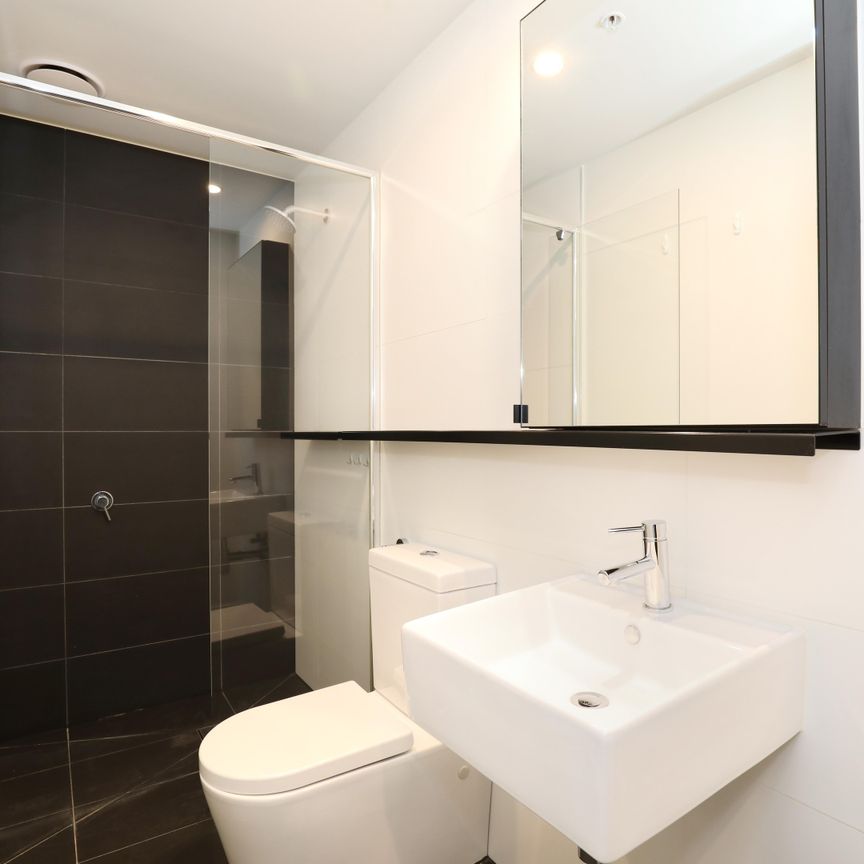 902/101 St Kilda Road, St Kilda VIC 3182 - Apartment For Rent | Domain - Photo 2