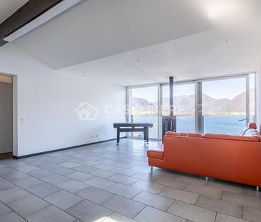 INCANTEVOLE ATTICO CON VISTA LAGO A PIAZZOGNA - Foto 3
