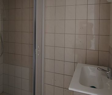 Schöne, komplett renovierte 1-Schlafzimmer-Wohnung in Lichtenbusch - Foto 2