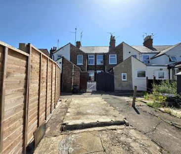 2 bedroom terraced house to rent - Photo 6