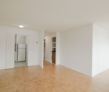 1975 de Maisonneuve - Photo 3