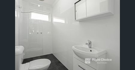 Prime Position - Newly Renovated - Photo 2