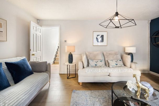 Sharsted Street - Photo 1