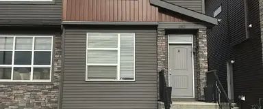 Duplex House with Garage (1/3 of utilities covered) | Calgary - Photo 1