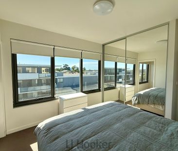 Neat & Convenient 1-Bedroom Unit in Belmont - Photo 2