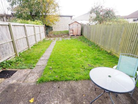 6 bedroom end of terrace house to rent - Photo 4