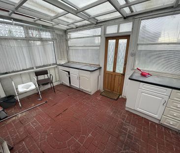 4 bedroom terraced house to rent - Photo 3