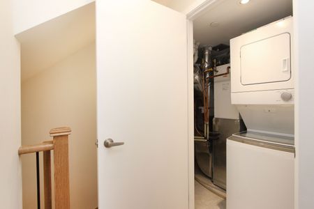 For Lease - 1460 Whites Road Unit# 405, Pickering, Ontario - Photo 4