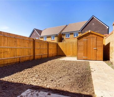 Honey Bee Street, Calcot, Reading, Berkshire, RG31 - Photo 1