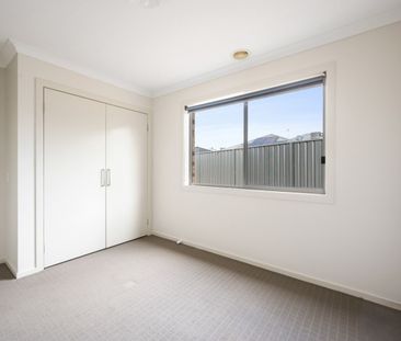 12 Klim Street, Killara VIC 3691 - House For Rent | Domain - Photo 6