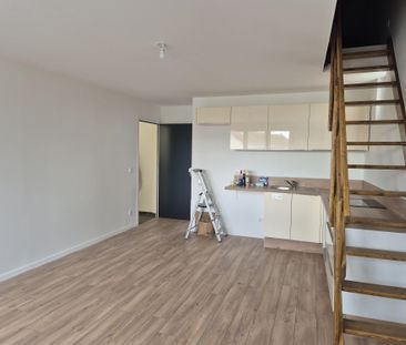 Location Appartement 3 pièces 43m² FONTENAY SOUS BOIS 94120 - Photo 3