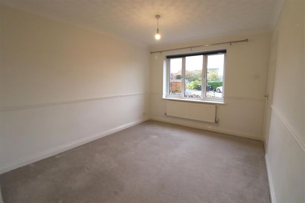 Hertford Close, Ely - Photo 1