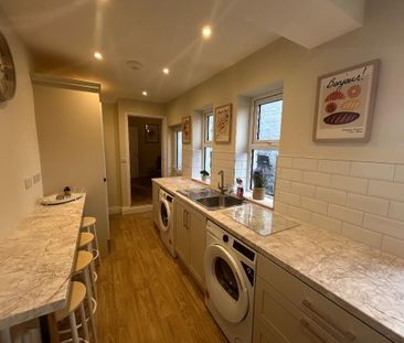 Ulsterville Gardens, Belfast, BT9 7BA - Photo 6