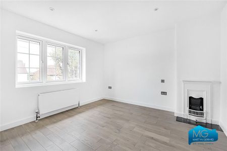 4 bedroom end of terrace house to rent - Photo 4