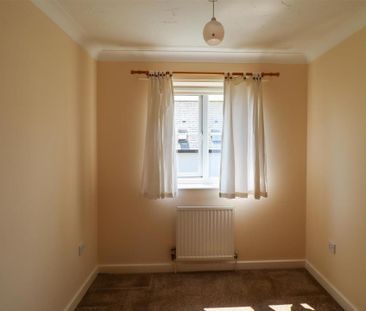 3 bedroom link detached house to rent - Photo 5