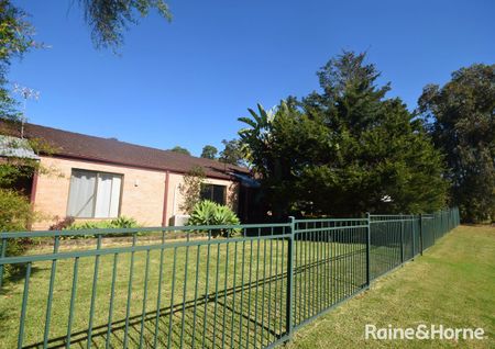 Neat, Tidy & Well Located - Photo 2