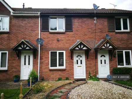 2 bedroom terraced house to rent - Photo 2