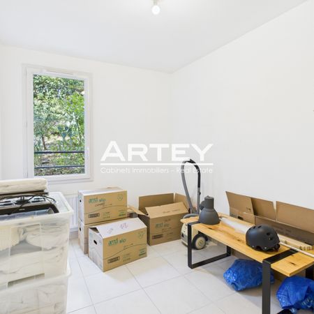 APPARTEMENT 3 PIECES HYERES - Photo 4