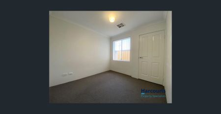 Low-Maintenance Living in a Prime Location - Photo 5