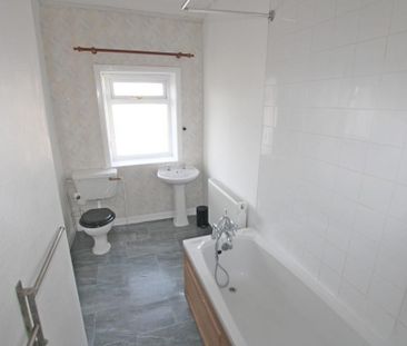 2 bedroom terraced house to rent - Photo 6