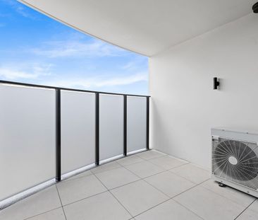 Luxury Living 2bed 1bath Apartment - Photo 6