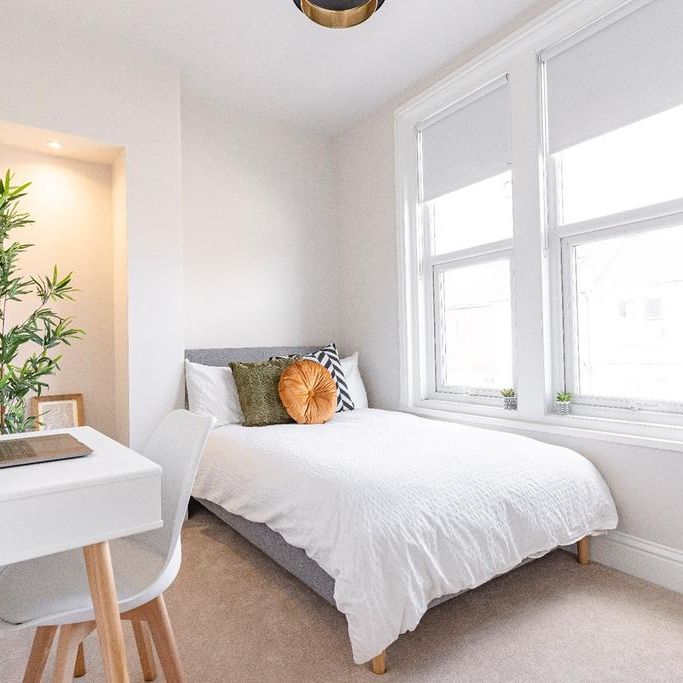 1 bedroom in a house share to rent - Photo 1