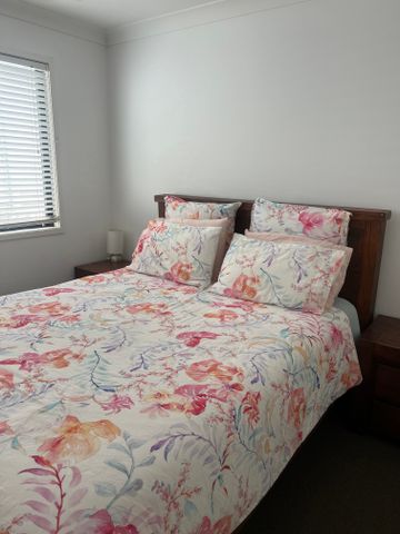 Springfield Lakes - Photo 5