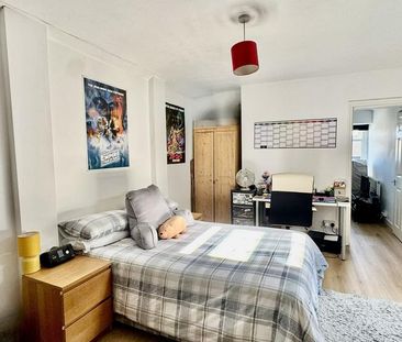 6 bedroom house share to rent - Photo 1