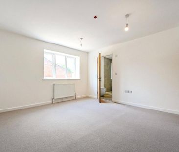 5 bedroom detached house to rent - Photo 5