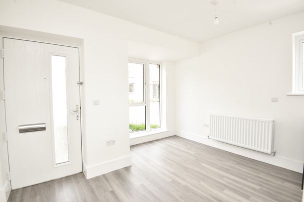 Redmires Grove, Harrogate - Photo 1