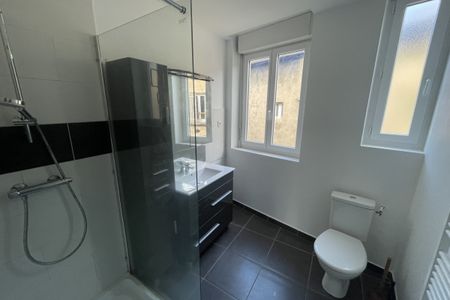 Location appartement T5 Annonay - RUE DE TOURNON - Photo 5