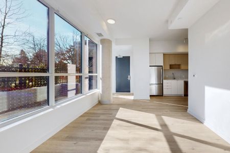 For Lease - 4365 Bloor Street Unit# 116, Toronto, Ontario - Photo 4