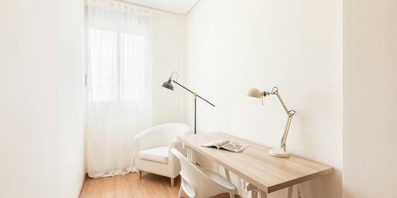 Carrer dHernán Cortés, Valencia, Valencian Community 46004 - Photo 3