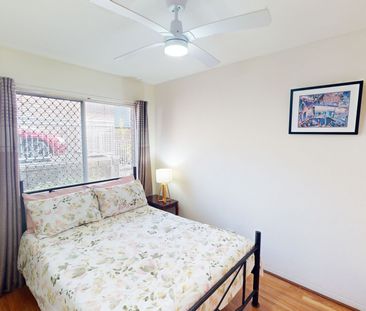 Fully Furnished Coastal Apartment with Bay Views – Walk to Beaches ... - Photo 6