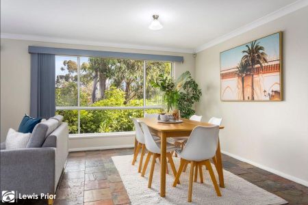Family Living In Prime Location - Photo 4