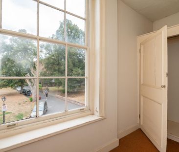 5 bedroom end of terrace house to rent - Photo 5