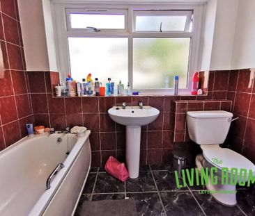 4 bedroom house to rent - Photo 5