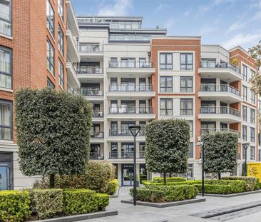 3 bedroom flat to rent - Photo 4