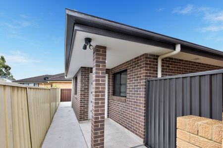 Brand New 2 bedroom Granny Flat For Rent!!! - Photo 5