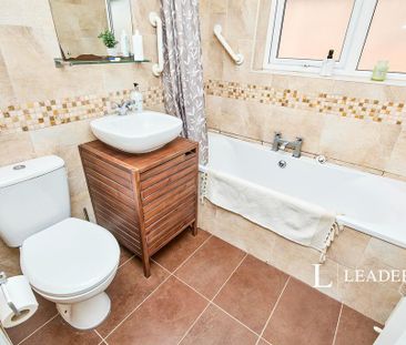 2 bedroom bungalow to rent - Photo 4