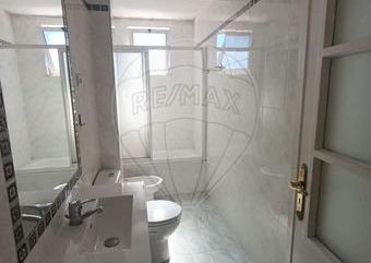 Apartamento T4 em Coimbra