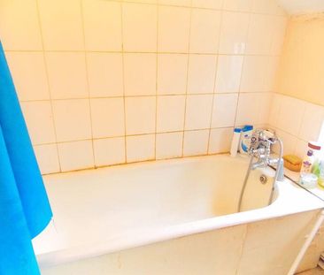 1 bedroom property to rent - Photo 2