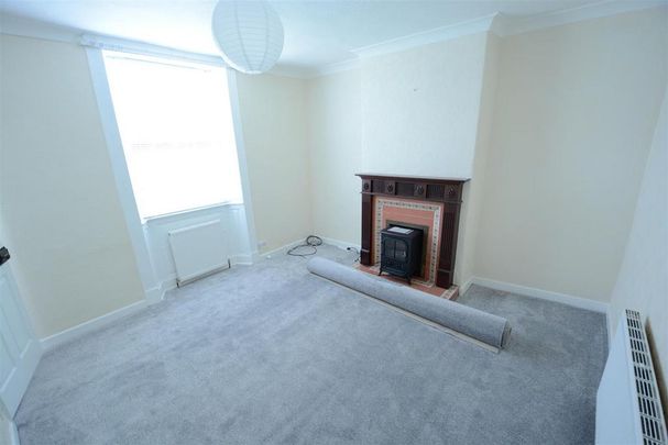 3 bedroom farm house to rent - Photo 1