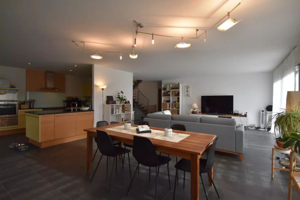 Superbe villa individuelle de 200m2 dans un cadre résidentiel et calme! - Photo 1