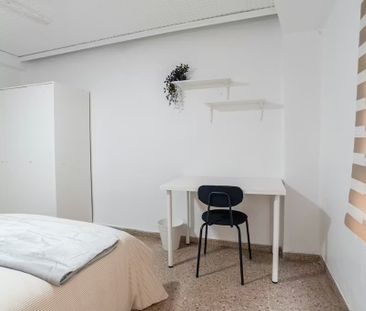 Carrer de José Iturbi, Xirivella, Valencian Community 46950 - Photo 2