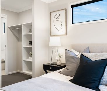 Contemporary townhouse in a convenient location - Photo 5